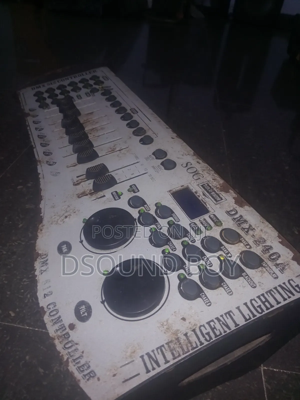DMX-240 / DMX-512 Intelligent Lighting Controller