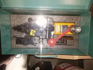 14-Ton Enerpac FSH-14 Hydraulic Flange Spreader.