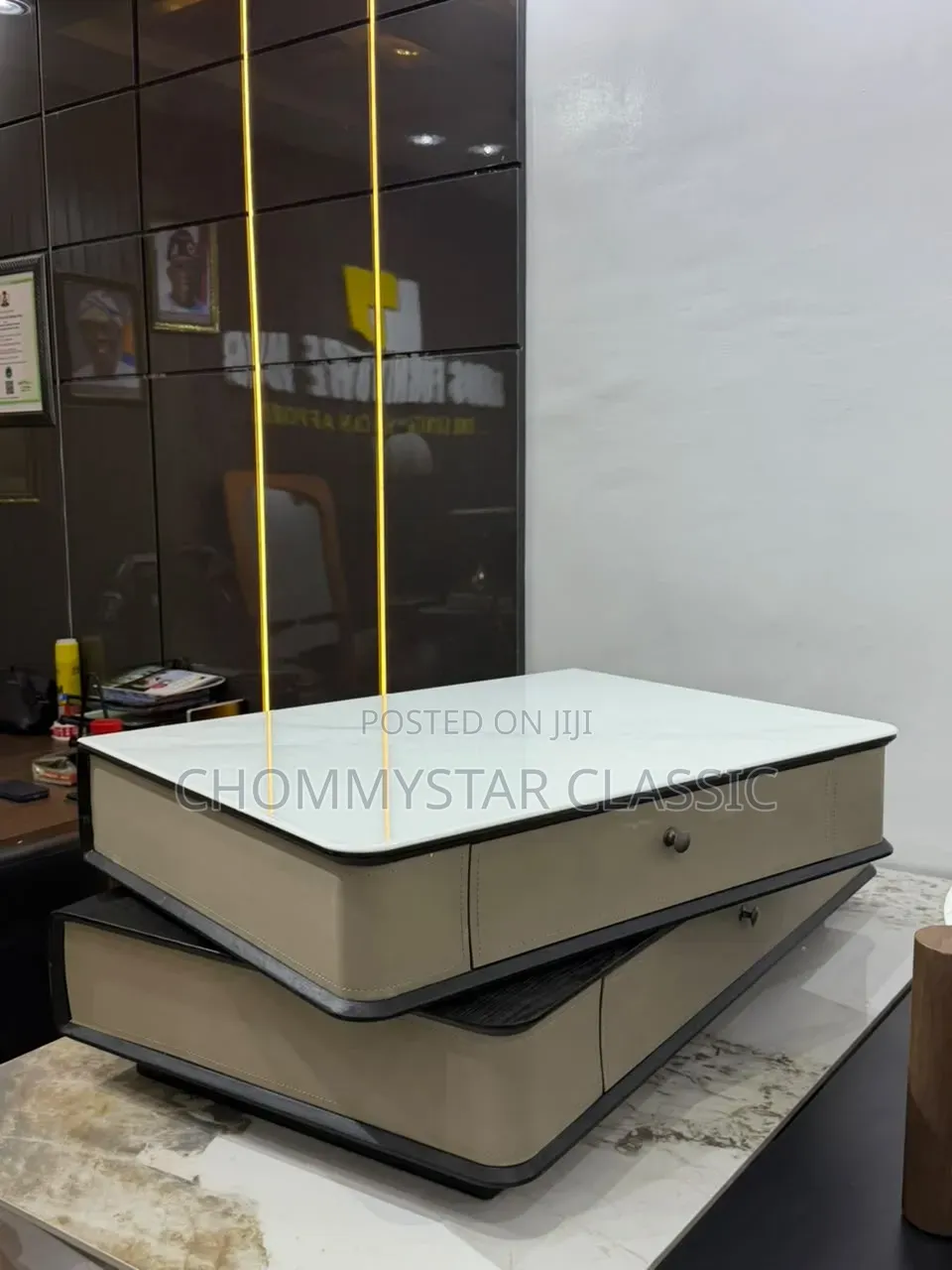 All Kinds of Centre Tables