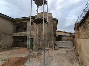 2bdrm Block of Flats in Moniya for sale