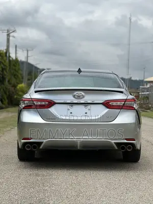 Toyota Camry XSE (2.5L 4cyl 8A) 2019 Silver