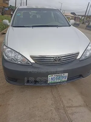 Toyota Camry 2005