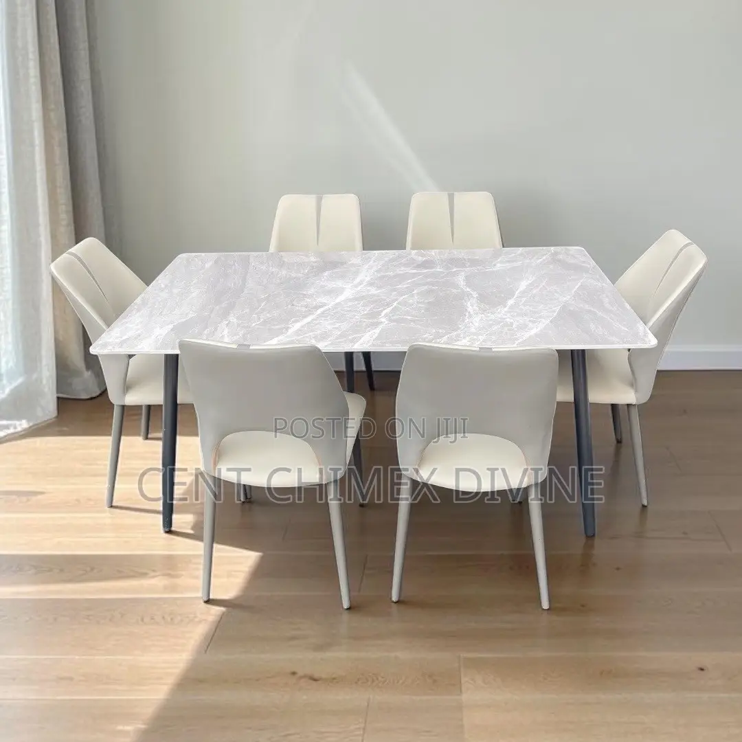 Simple 6 Seater Dinning Set