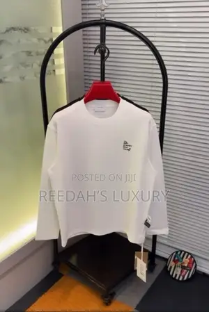 Premium Oversized Long-Sleeve Tee