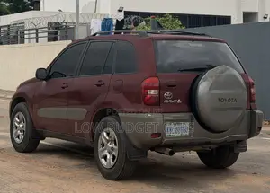 Toyota RAV4 2005 Red