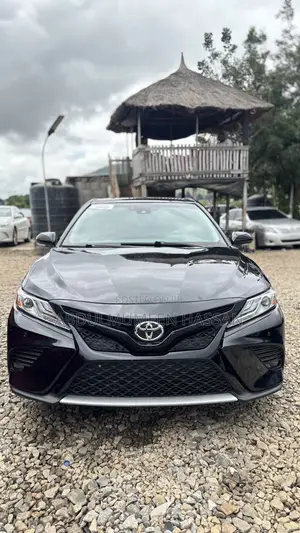 Toyota Camry XSE V6 FWD (3.5L 6cyl 8AM) 2018 Black