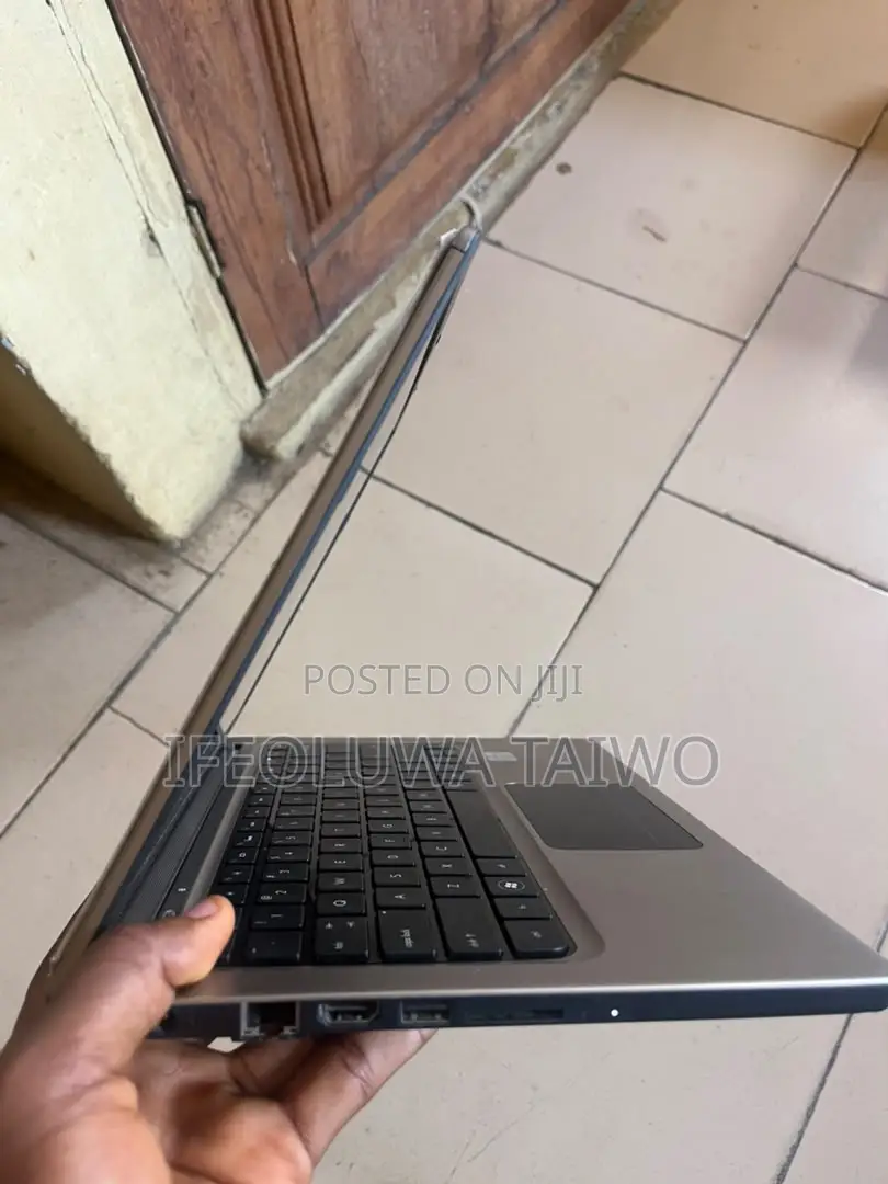 Laptop HP Folio 13 4GB Intel Core i5 SSD 128GB