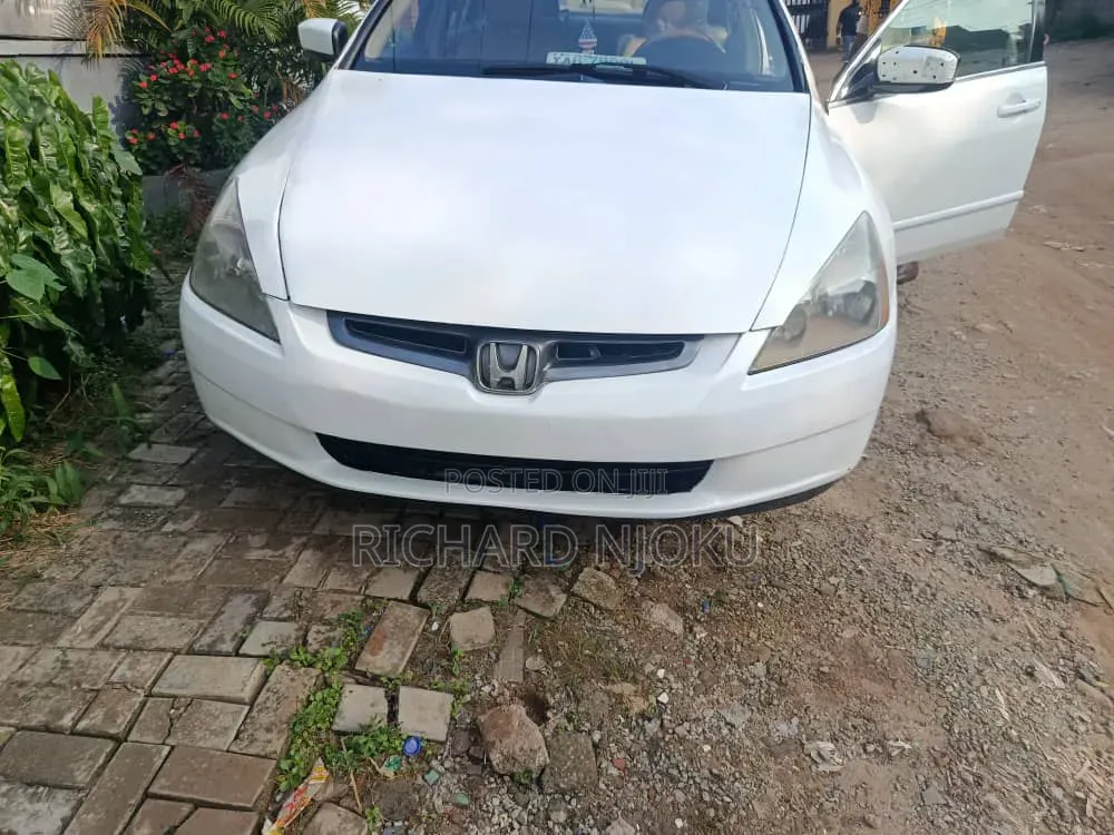 Honda Accord 2.4 Automatic 2003 White