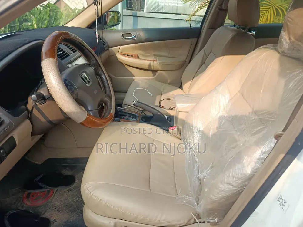 Honda Accord 2.4 Automatic 2003 White