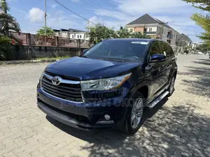 Toyota Highlander Limited V6 4x2 (3.5L 6cyl 6A) 2016 Blue