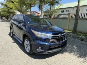 Toyota Highlander Limited V6 4x2 (3.5L 6cyl 6A) 2016 Blue