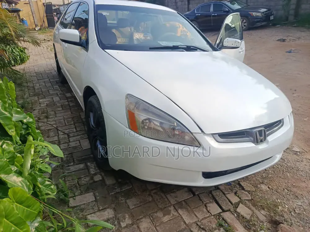 Honda Accord 2.4 Automatic 2003 White