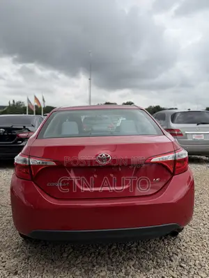 Toyota Corolla 2015 Red