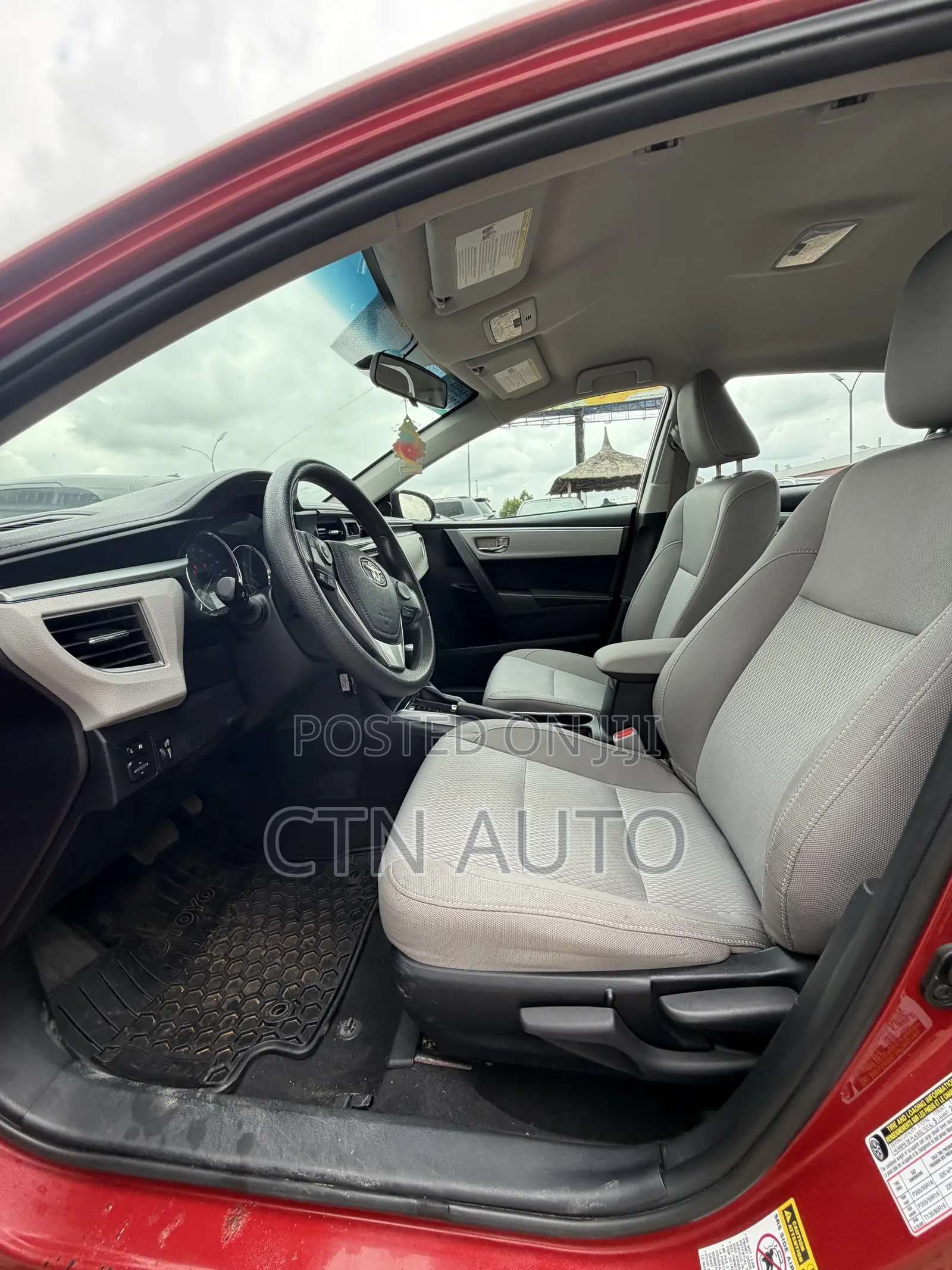 Toyota Corolla 2015 Red