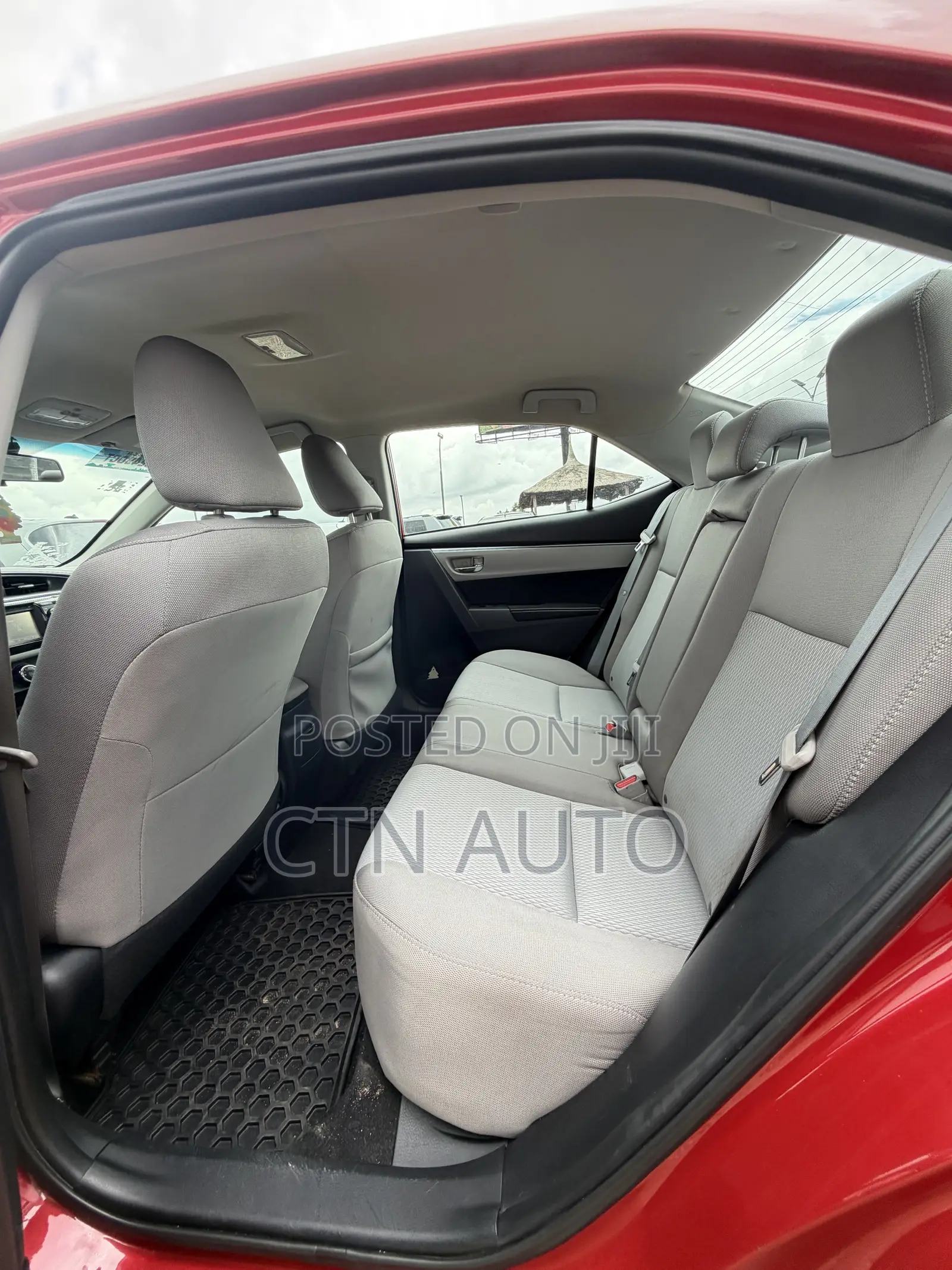 Toyota Corolla 2015 Red