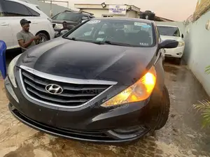 Hyundai Sonata Limited 4dr Sedan (2.4L 4cyl 6A) 2014 Blue