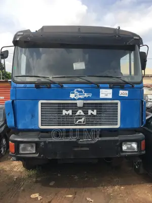 Foreign Used Man Diesel 12tons Hayab Crane