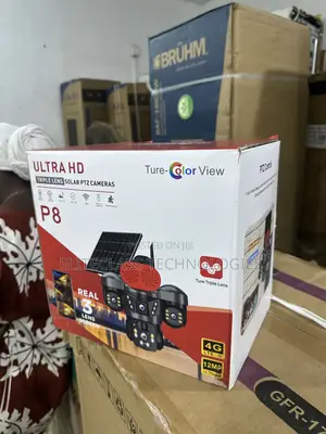 P8 Three Lens Solar PTZ Security Monitoring Camera