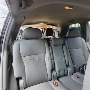 Toyota Highlander SE 2012 Gray