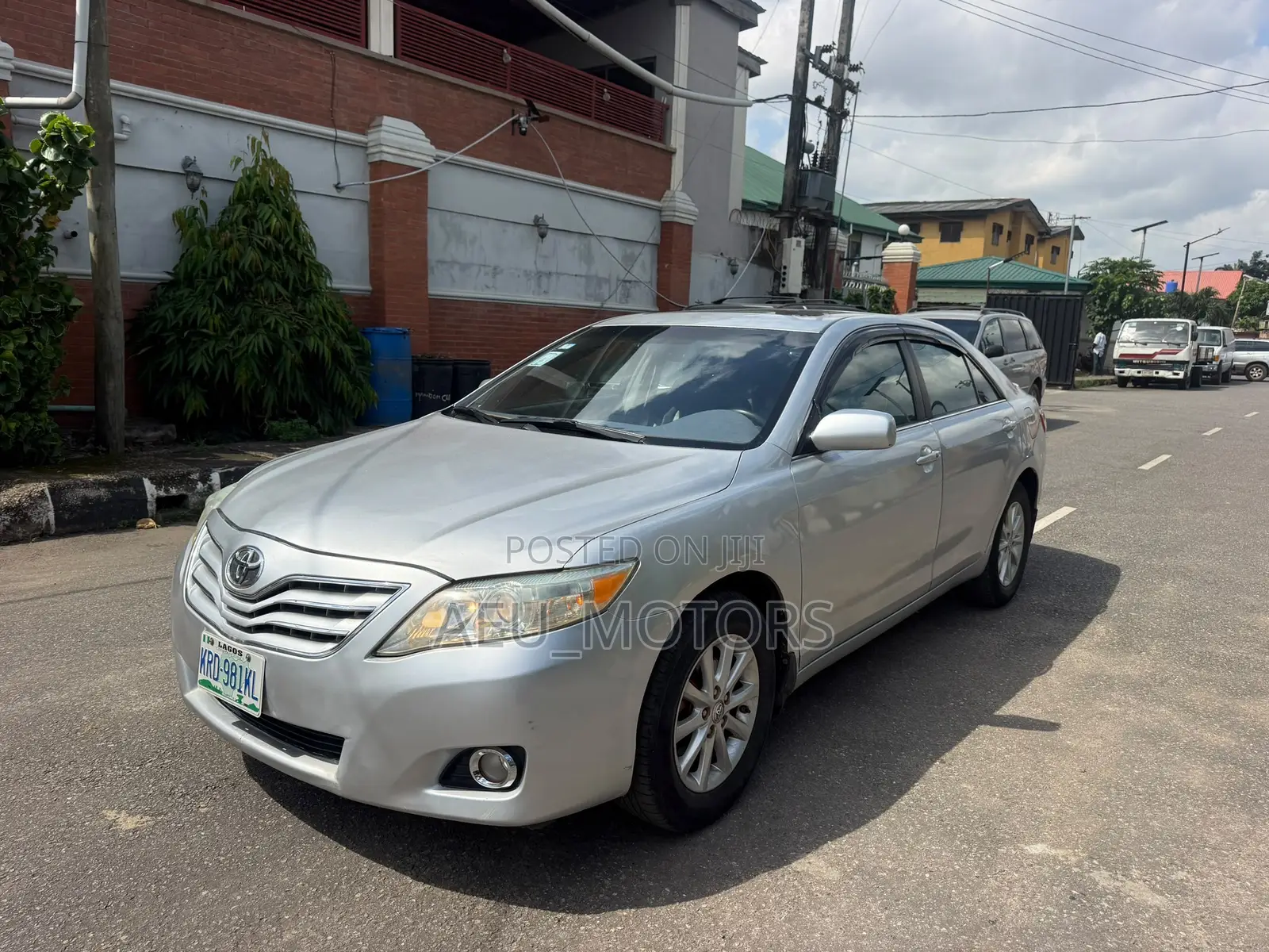 Toyota Camry 2011 Silver
