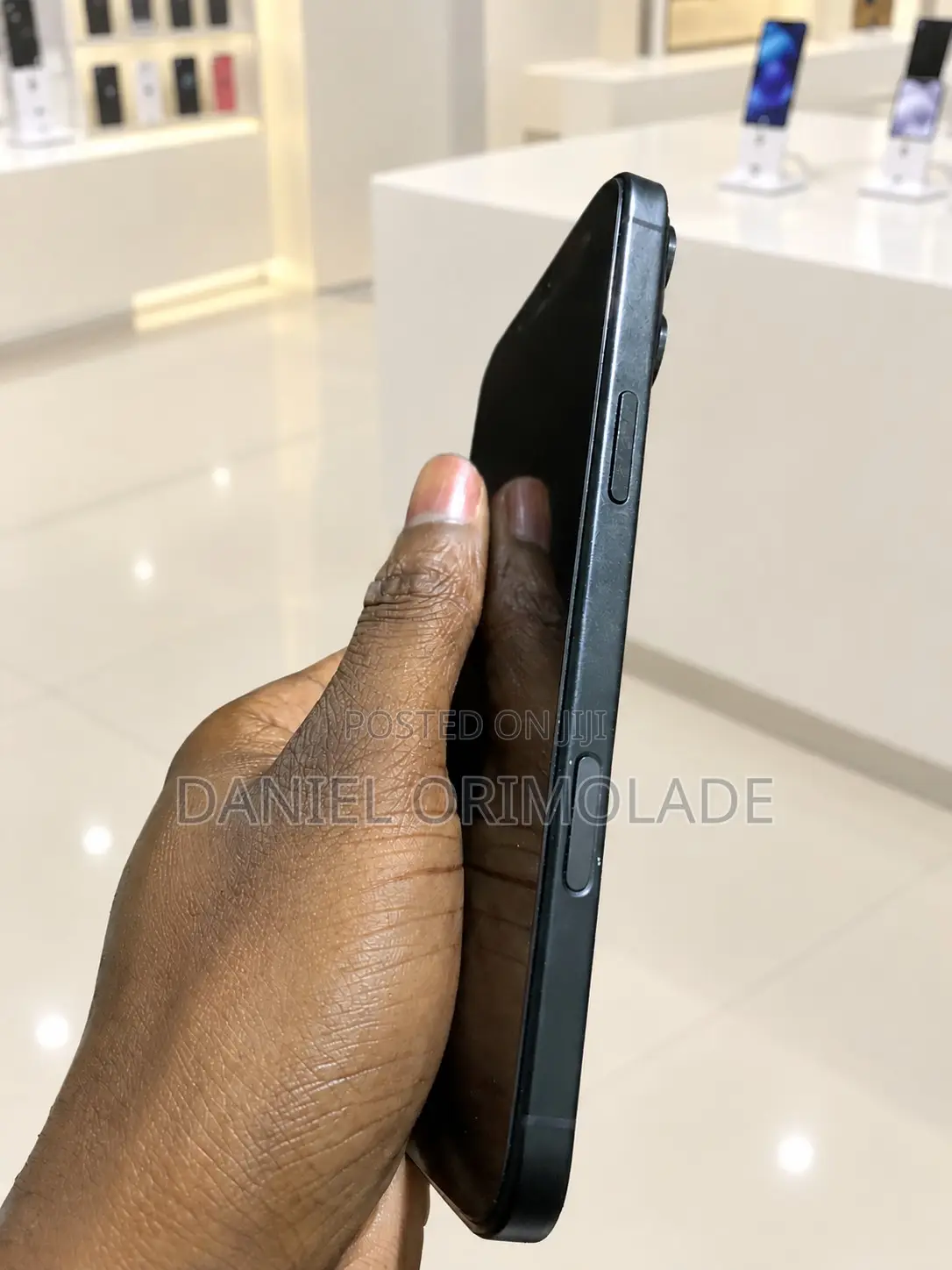 Apple iPhone 16 Plus 128 GB Black