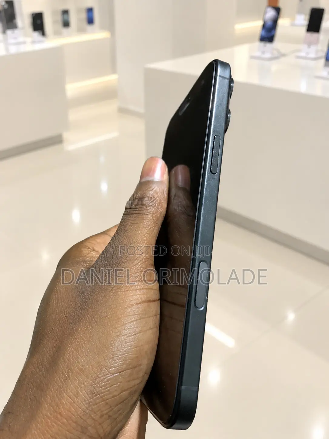 Apple iPhone 16 Plus 128 GB Black