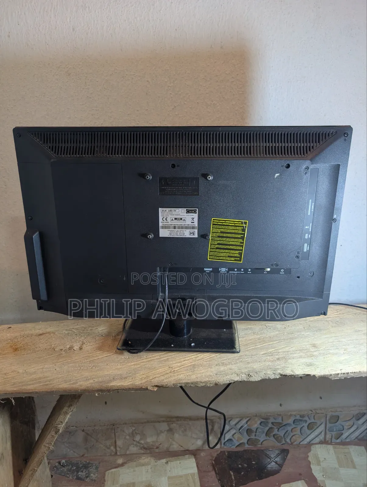 Tecknka 23 Inches Television