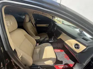 Toyota Corolla 2018 Black