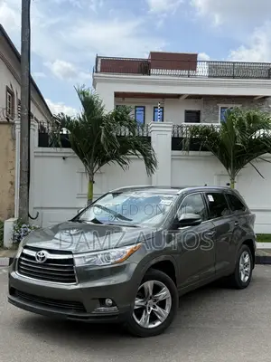 Toyota Highlander Limited 4dr SUV (3.5L 6cyl 6A) 2014 Green
