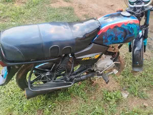 TVS HLX 125 2021 Black