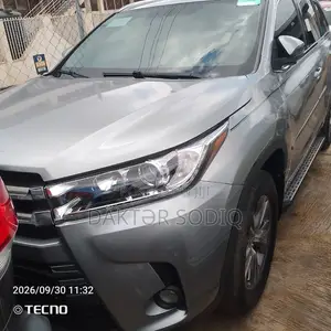 Toyota Highlander 2016 Silver