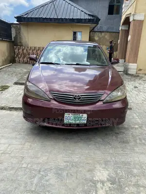 Toyota Camry 2006 Red