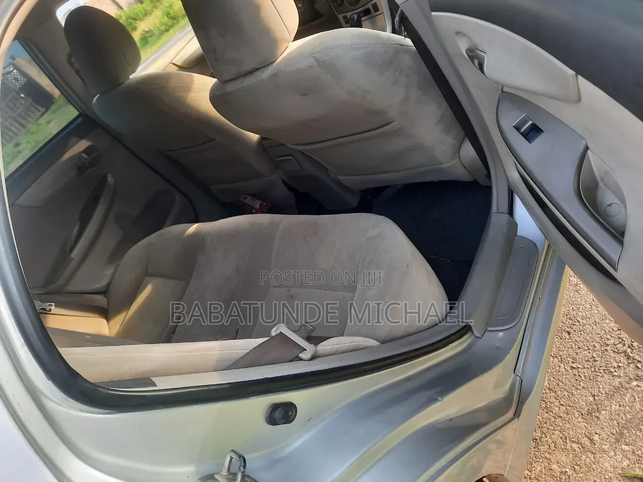 Toyota Corolla 2012 Silver