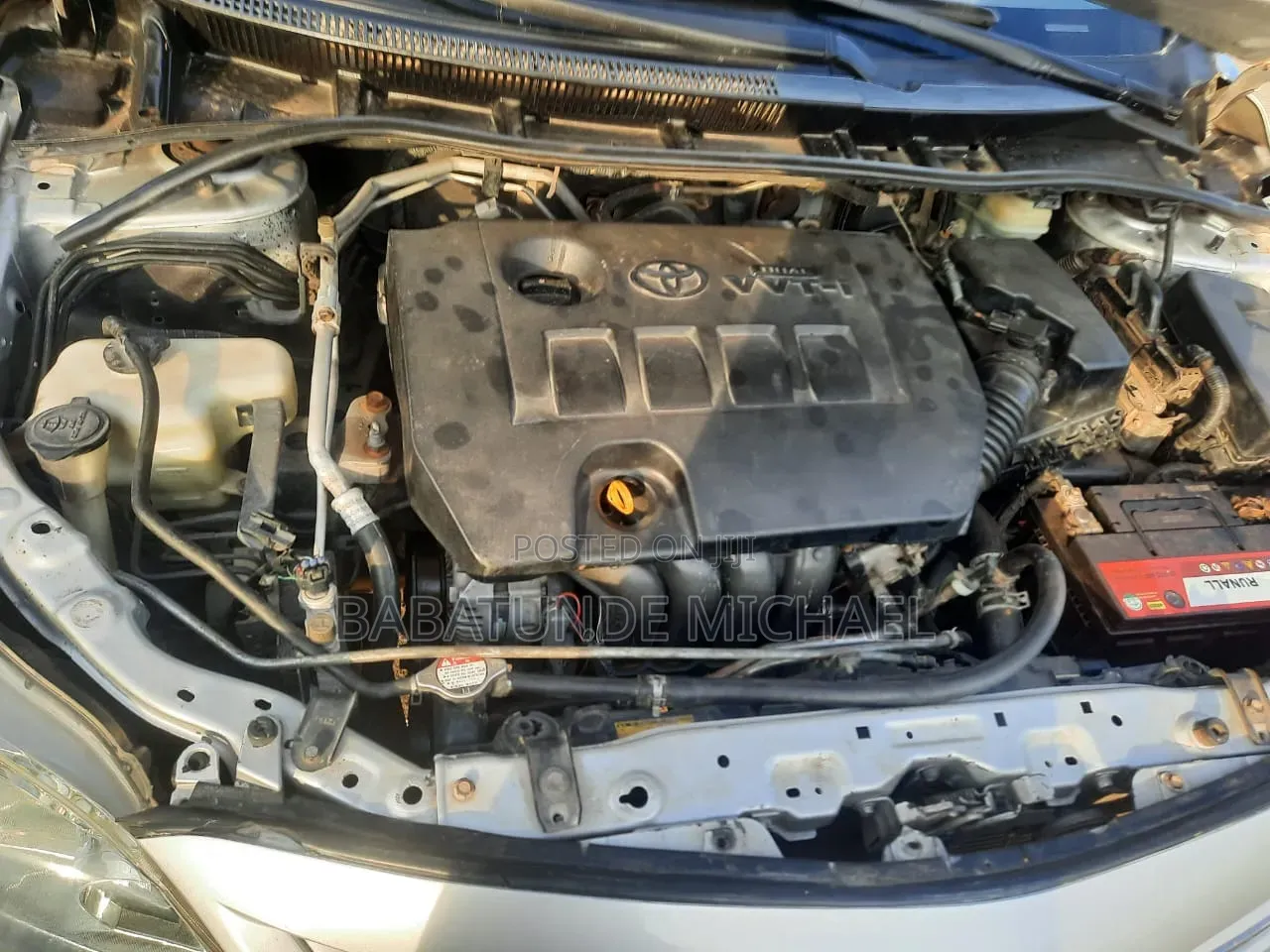 Toyota Corolla 2012 Silver