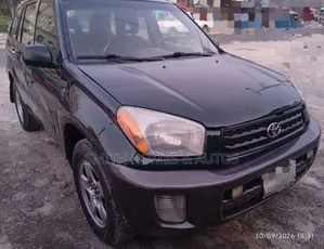 Toyota RAV4 Automatic 2003 Black