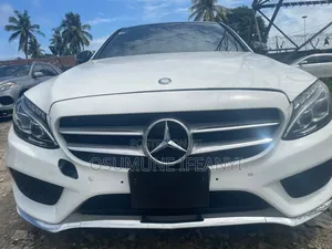 Mercedes-Benz C450 2016 White