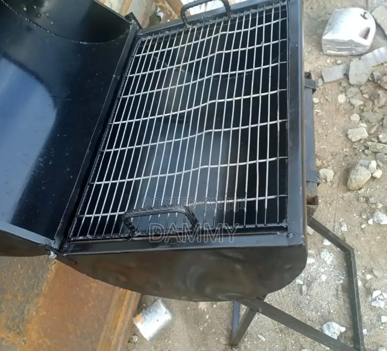 Portable Charcoal Drum Barbecue Grill