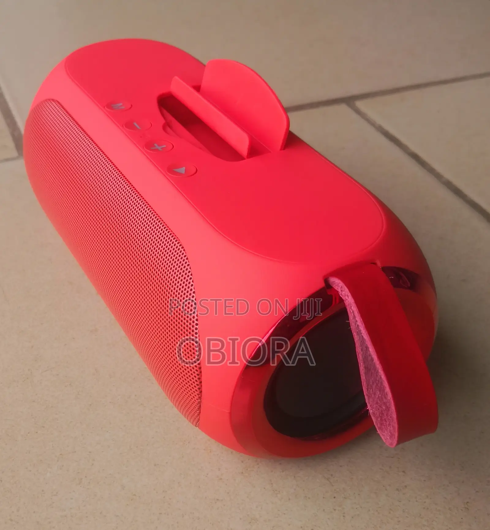 LP V6 Wireless Bluetooth Speaker