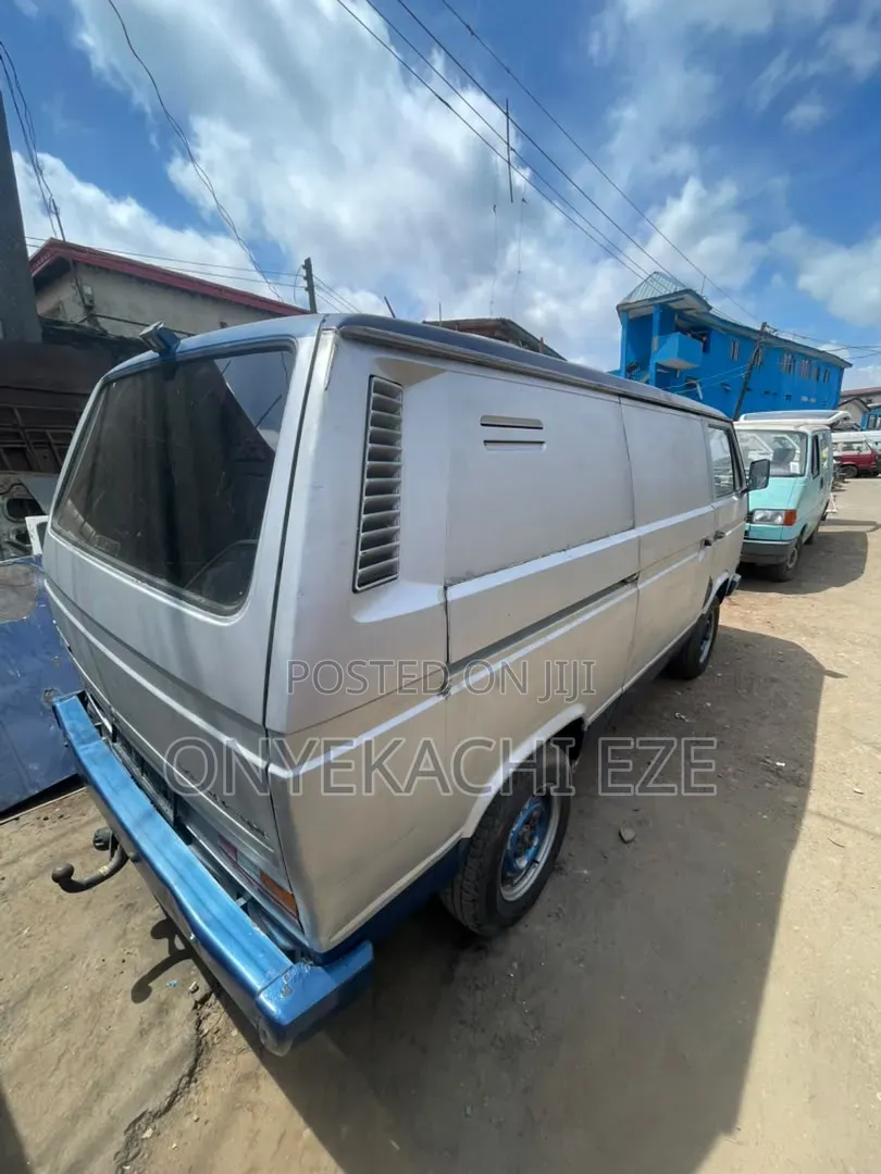 Volkswagen Transporter 2003 Silver