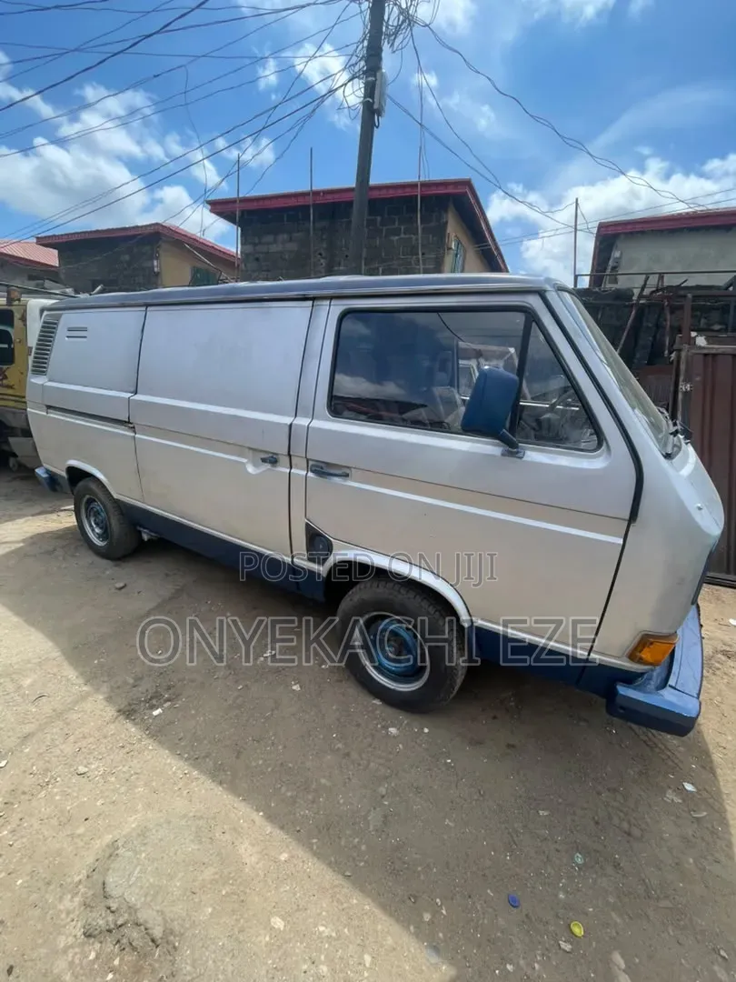 Volkswagen Transporter 2003 Silver