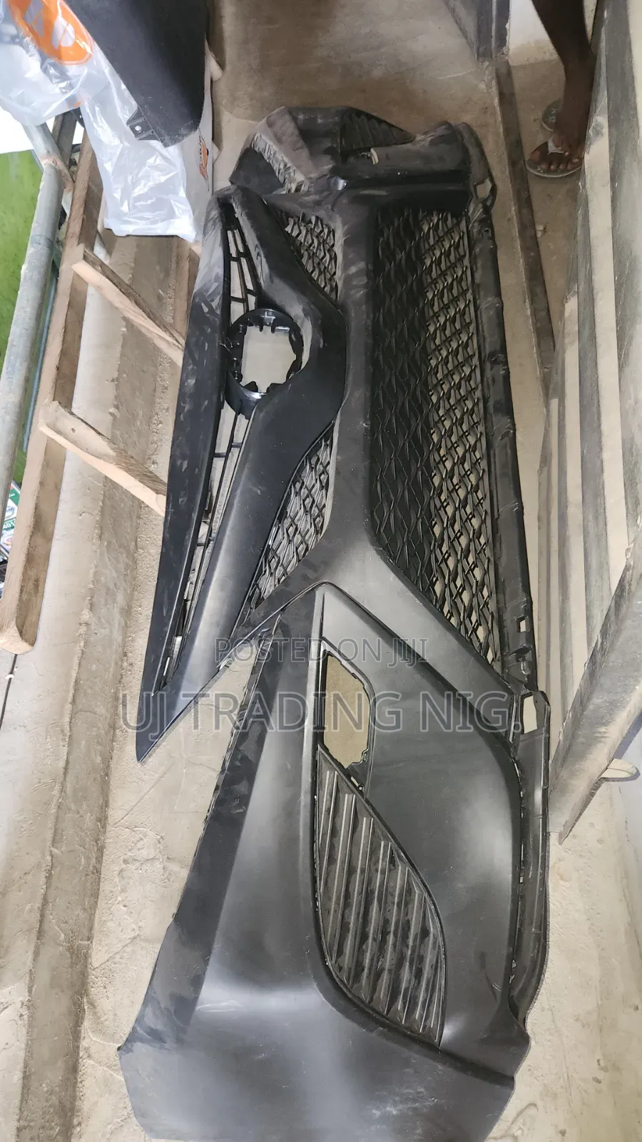 Conplete Bumper Camry 2018