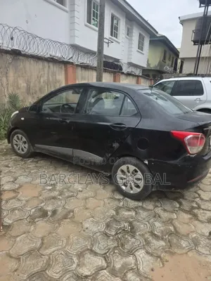 Hyundai Xcent 2014 Black
