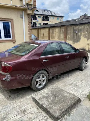 Toyota Camry 2006 Red