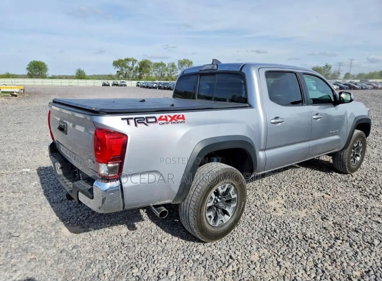 Toyota Tacoma 2017 Silver
