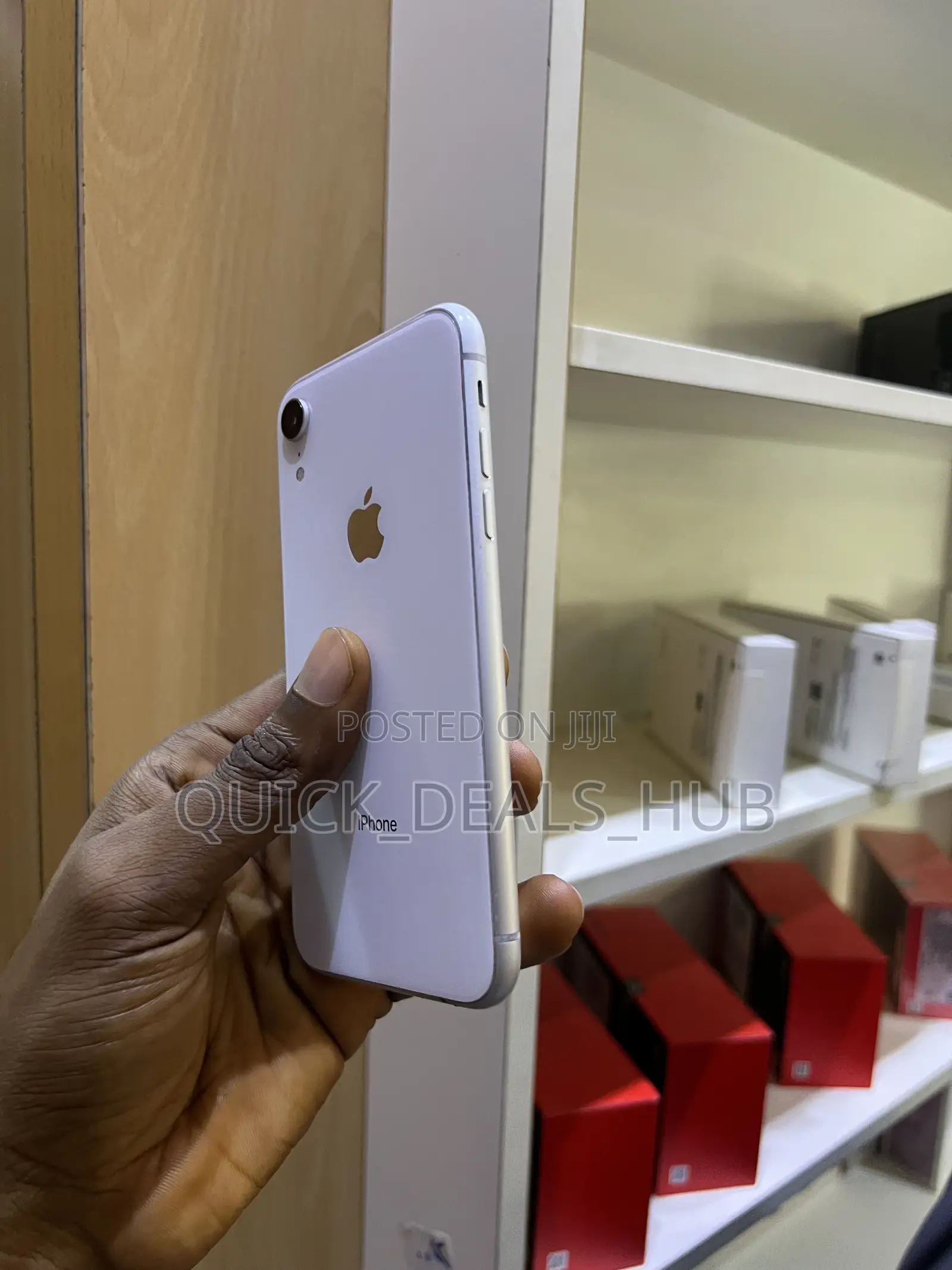 Apple iPhone XR 128 GB White