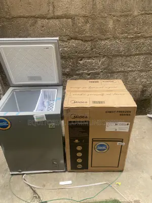 Midea MDRC265FZG43D 142L Home Deep Freezer Inverter