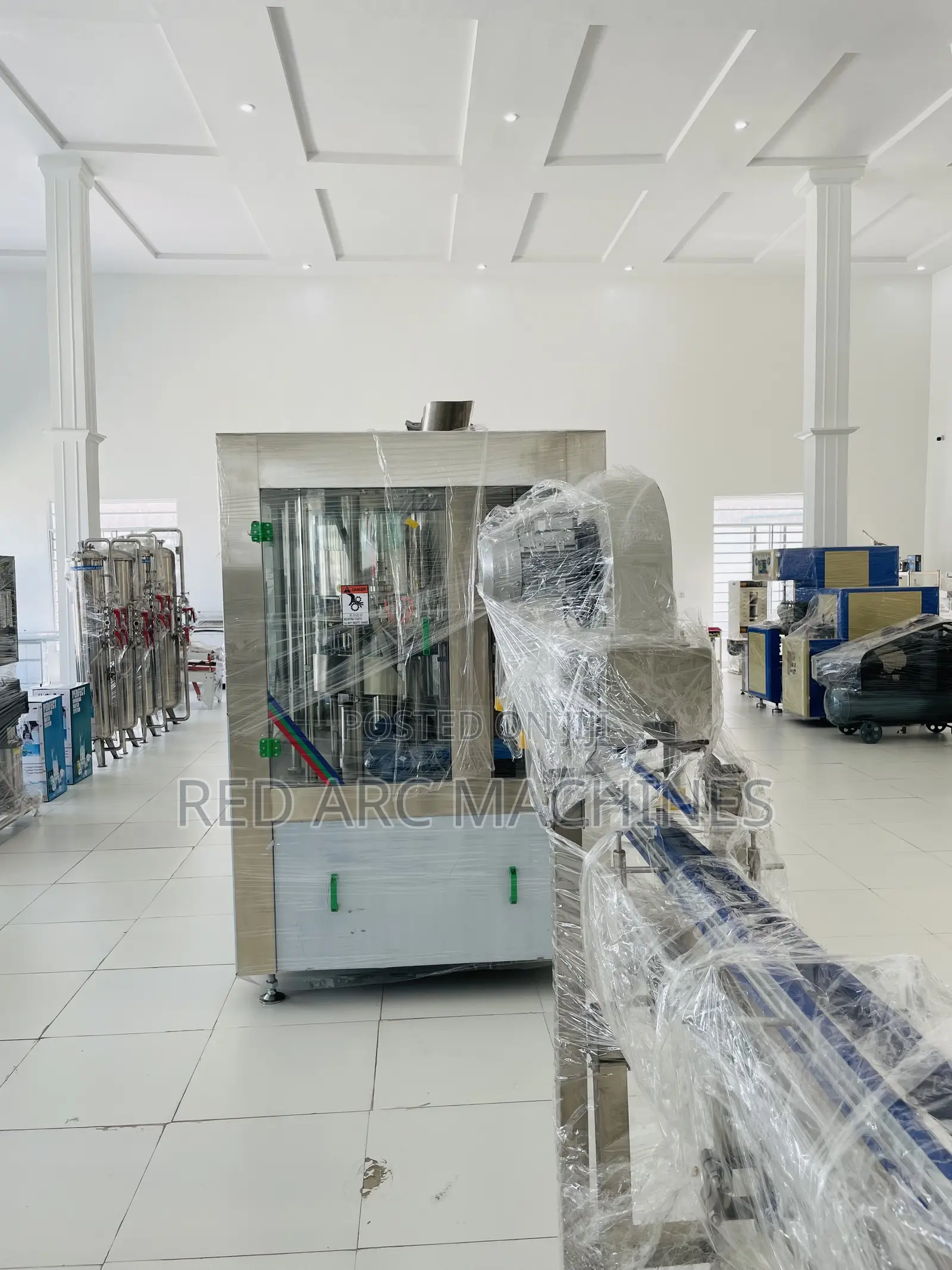 8-8-3 Automatic Washing, Filling & Capping Machine