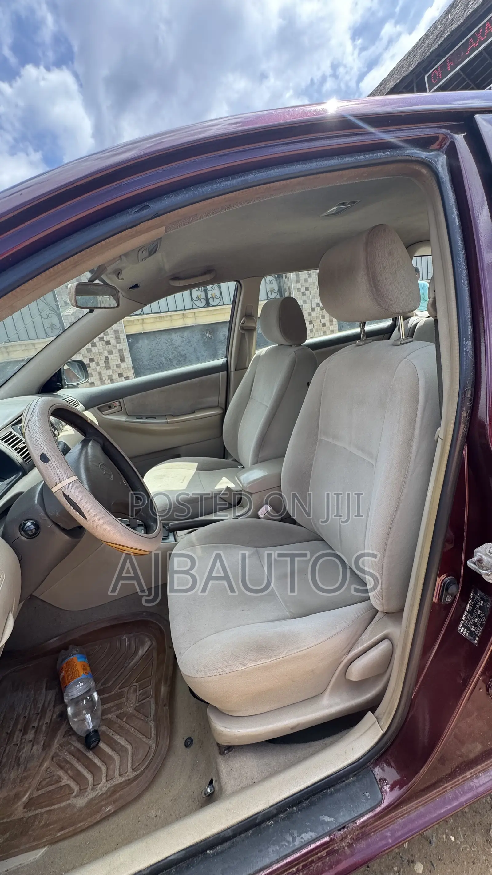 Toyota Corolla Liftback 2003 Red