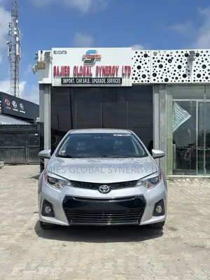 Toyota Corolla LE 4dr Sedan (1.8L 4cyl CVT) 2016 Silver