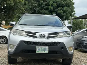 Toyota RAV4 2013 Silver